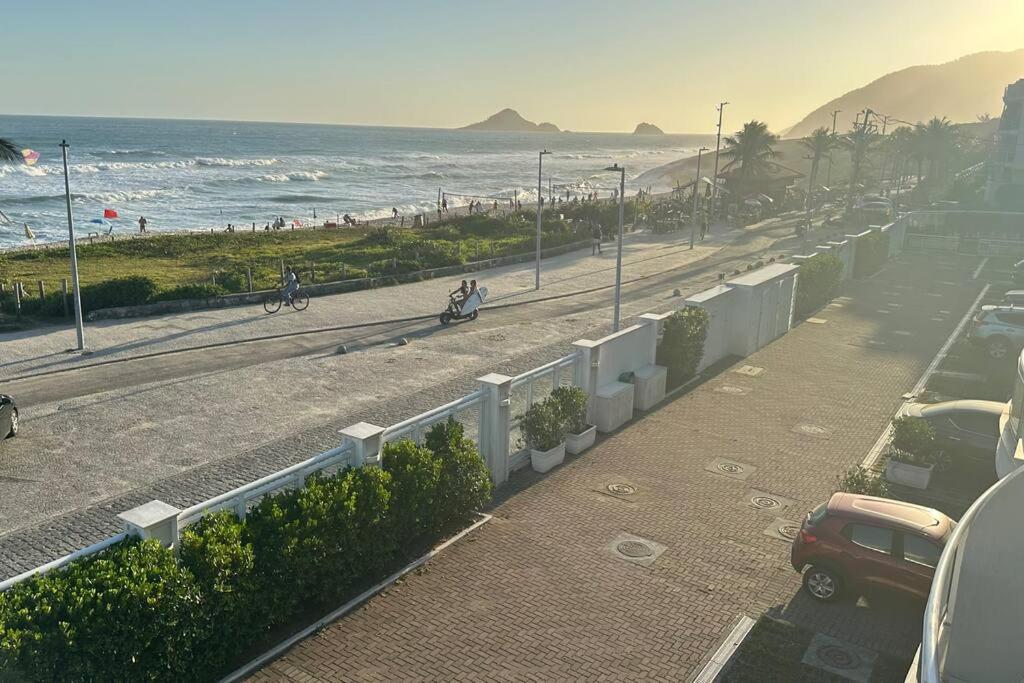 Apartamento Do Recreio Pe Na Areia